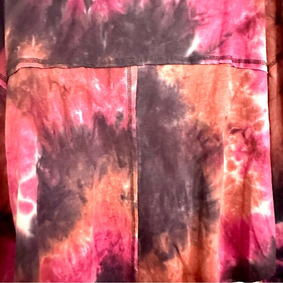 Umgee Tie Dyed Sweatshirt with Puffed Sleeves Size Medium - Picture 3 of 8